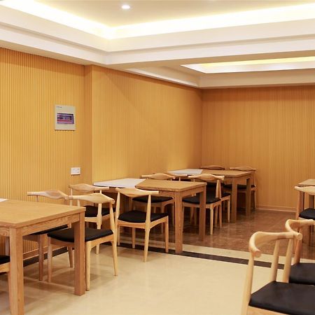 Greentree Inn Hebei Zhangjiakou Zhangbei Caoyuantian Rd Zhangku Avenue Express Hotel 외부 사진