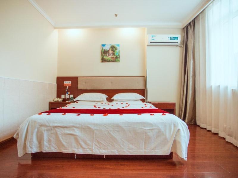 Greentree Inn Hebei Zhangjiakou Zhangbei Caoyuantian Rd Zhangku Avenue Express Hotel 외부 사진